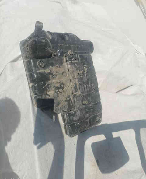 محركات البي حجم 133 سايس 10 
السعر 29 ورقه
تك قمارة البي 
شبابيك افيكو 
بوب افيكو
تانكي هودرليك اقجم ألماني 
قمارة وربع البي 
براميغ 90 امامي 
كردنات البي اقجم مان افيكو 
چحش البي قمارة وربع 
كيرات 130+110 
كير مان 150
العنوان الفلوجة البعلوان قرب مطعم كرم زرزور 
‏***********‏
‏***********‏
الجميع@إشارة#
