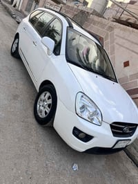 كيا كارنز • ٢٠٠٨ • مكينه 2000