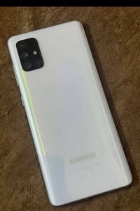 سامسونك A71 ذاكرة 128 دبل سيم كرت شرق اوسط نضافه 100 كلشي شغال اي خلل ...