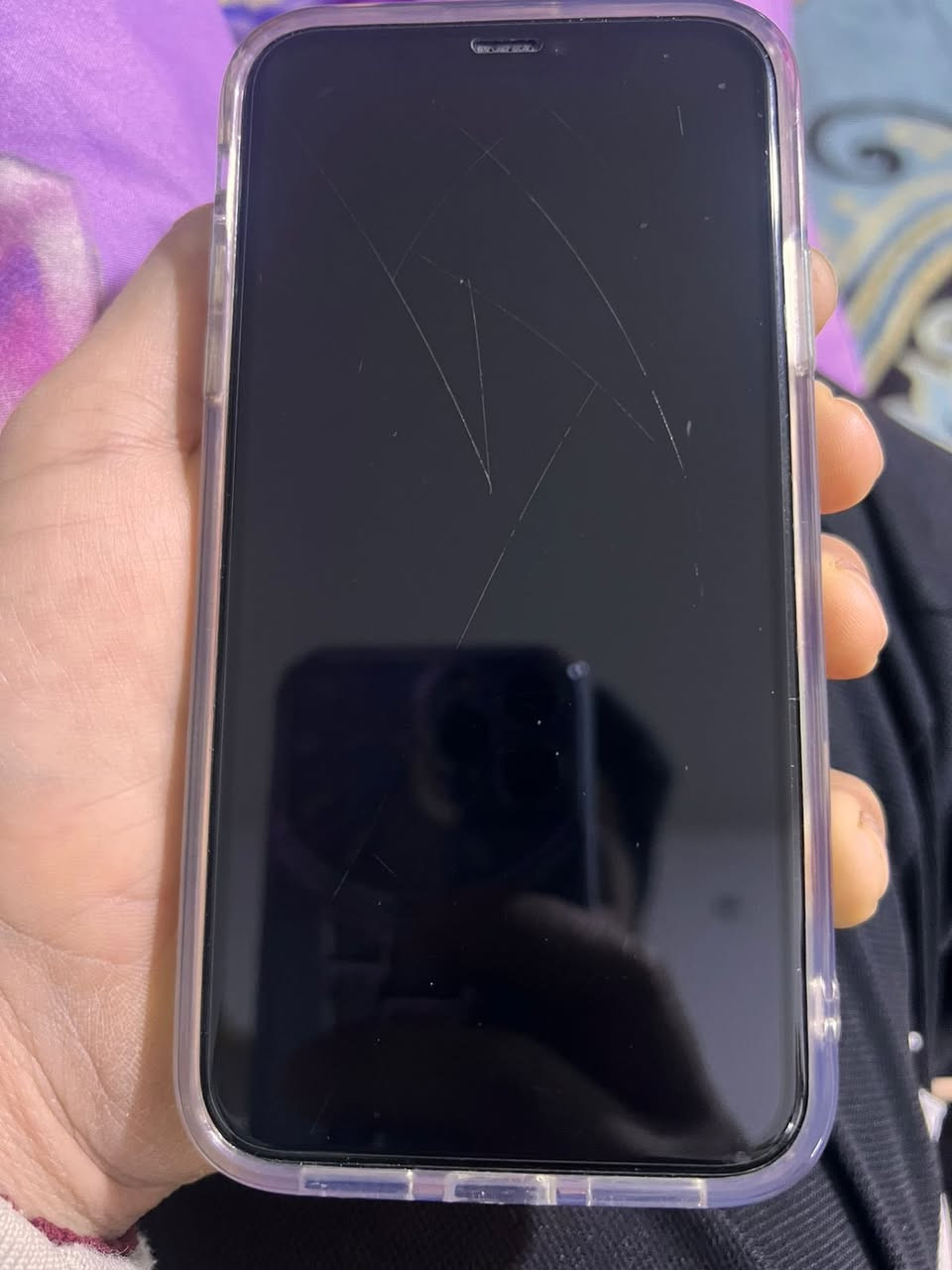 ايفون 11
جهاز بلادي وتر نظيف جدا ذاكره 64 بطاريه 70 بدون صرف جهاز بي هاي الشخوط بالشاشه السعر 210 الف ***********
