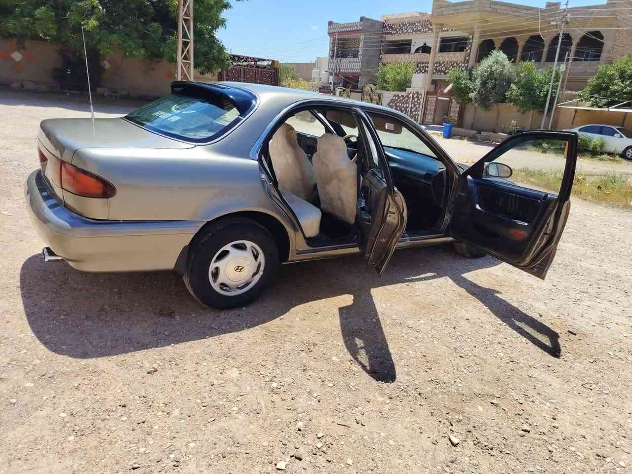 اللهم صل عل نبي محمد
ليدور اوتوماتيك وتبريد وجديد 
سوناتا مال 💰 جناي المكان هيت 
السياره جاهزه كير اوتوماتيك… محرك كفاله تخم تاير وصدر جديد… تبريد ثلج
السعر45ورقه
***********
