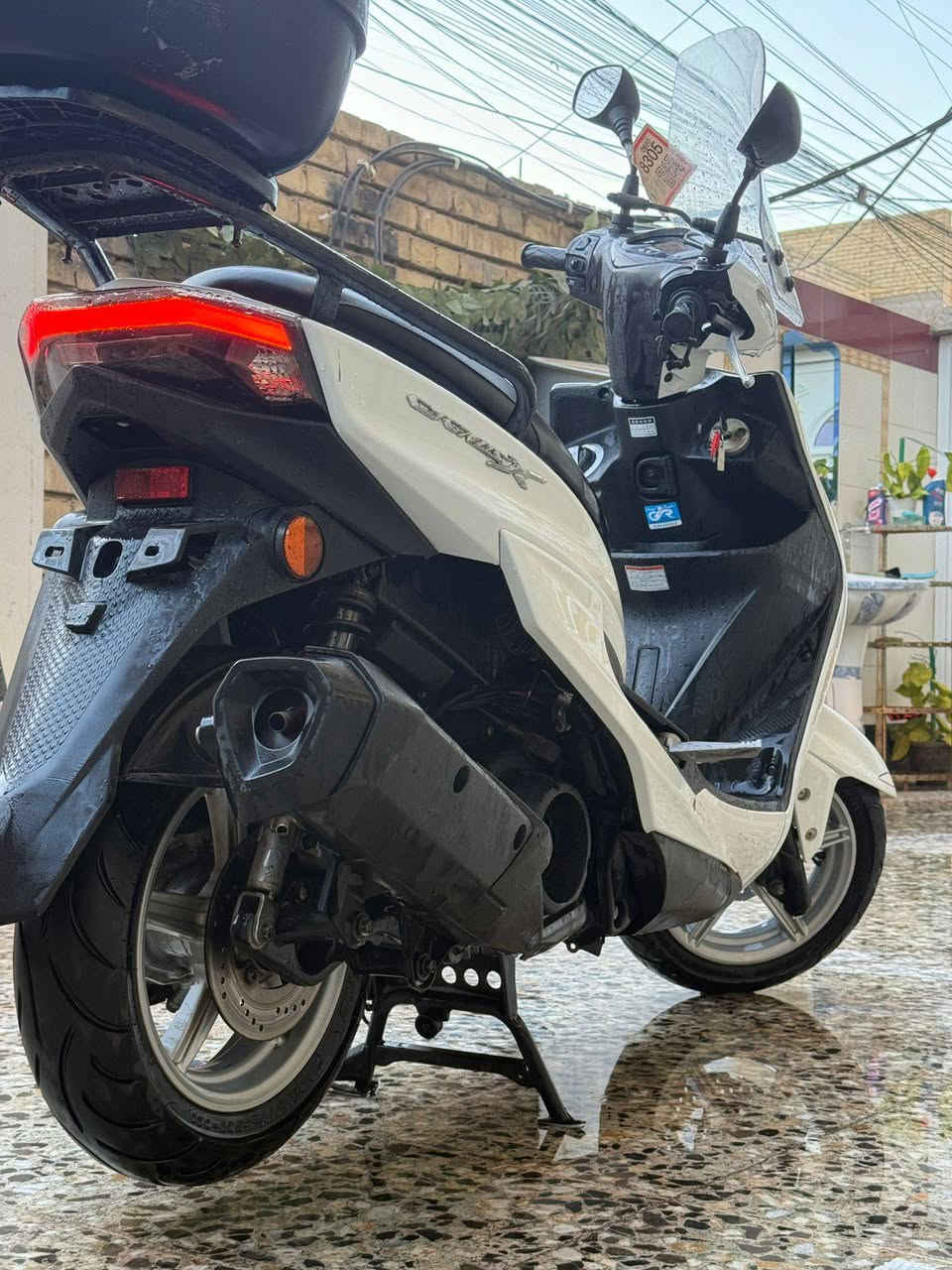 سلام عليكم
سكنس شمعه ياباني✅

كفاله عامه من الزلغ 

وكاله الدراجه رمبه قبل سبوع نازله

بيها جامه بلاديه 

جنطه بلاديه 

الدراجه جديده بمعنة الكلمة 

زيرووو 

مكاني بغداد الزعفرانية 4شوارع 

للاستفسار ***********

اتصل وتدللل

شرط برغي ماناقصها ولامفتوح بيها مال جنايه
