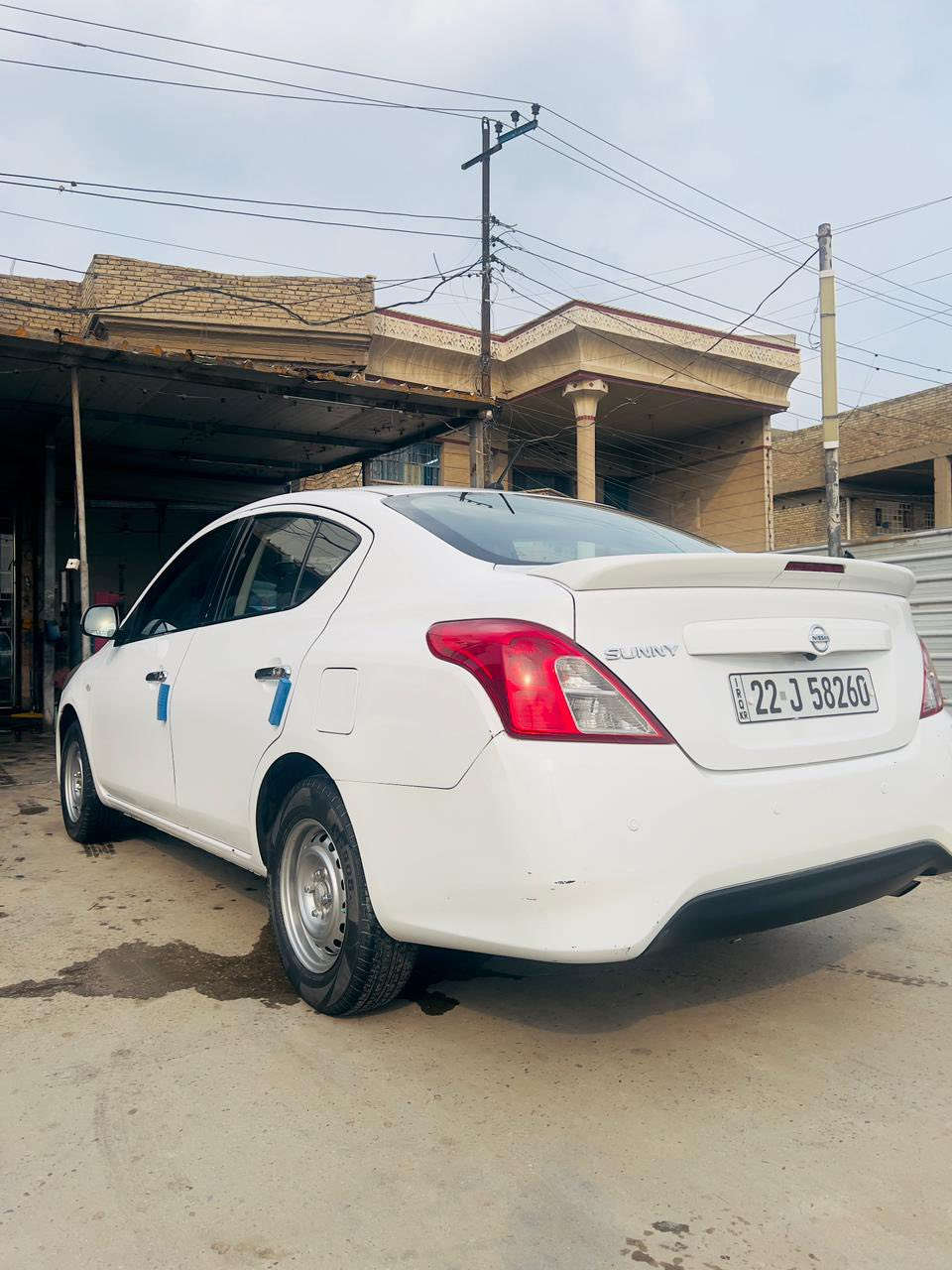 نيسان سني هندي  للبيع
السعر ١١٠
الموديل : 2020
لون ابيض
رقم اربيل
العداد ١٠٧ الف كيلو متر
كفالة كير محرك كهربائيات تبريد
السيارة ما بيها اي نقص
دواخلها نظيفة و كشرها نظيف
بيه خلفي بارد بسيط جدا
السيارة استخدام شخصي 
مكان السيارة بغداد الامين سكينة


**إذا كنت صاحب هذا الإعلان وتريد حذفه لأي سبب، رجاءا أرسل رسالة إلى الدعم الفني**