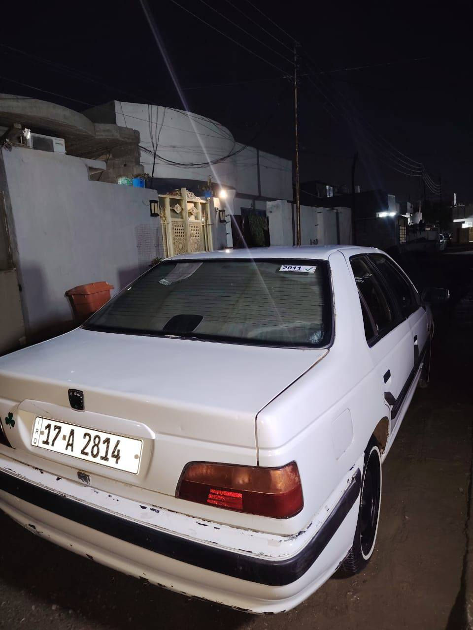 السلام عليكم 
بيجو بارص خصوصي  موديل 2011
مكينة كير خير من الله مكفولات
كهربائيات كلهة شغالة
باور سلف باتري دينمو كلة فول
حدادية صدر 60%
تخم تاير خط ابيض
سيارة متعوب عليهة وكدام عينك 
تراي وين ماتريد
رقم انكليزي الجديد قادسية
سنوية لل2028 تحويل بكل المحافظات 
السيارة باسمي تحويل شوكت ما يعجبك
مكان السيارة بغداد قرب بسماية
مكينة كير سلف فرنسي
السعر (34$)بيهة مجال بسيط 
رقم الهاتف ***********
