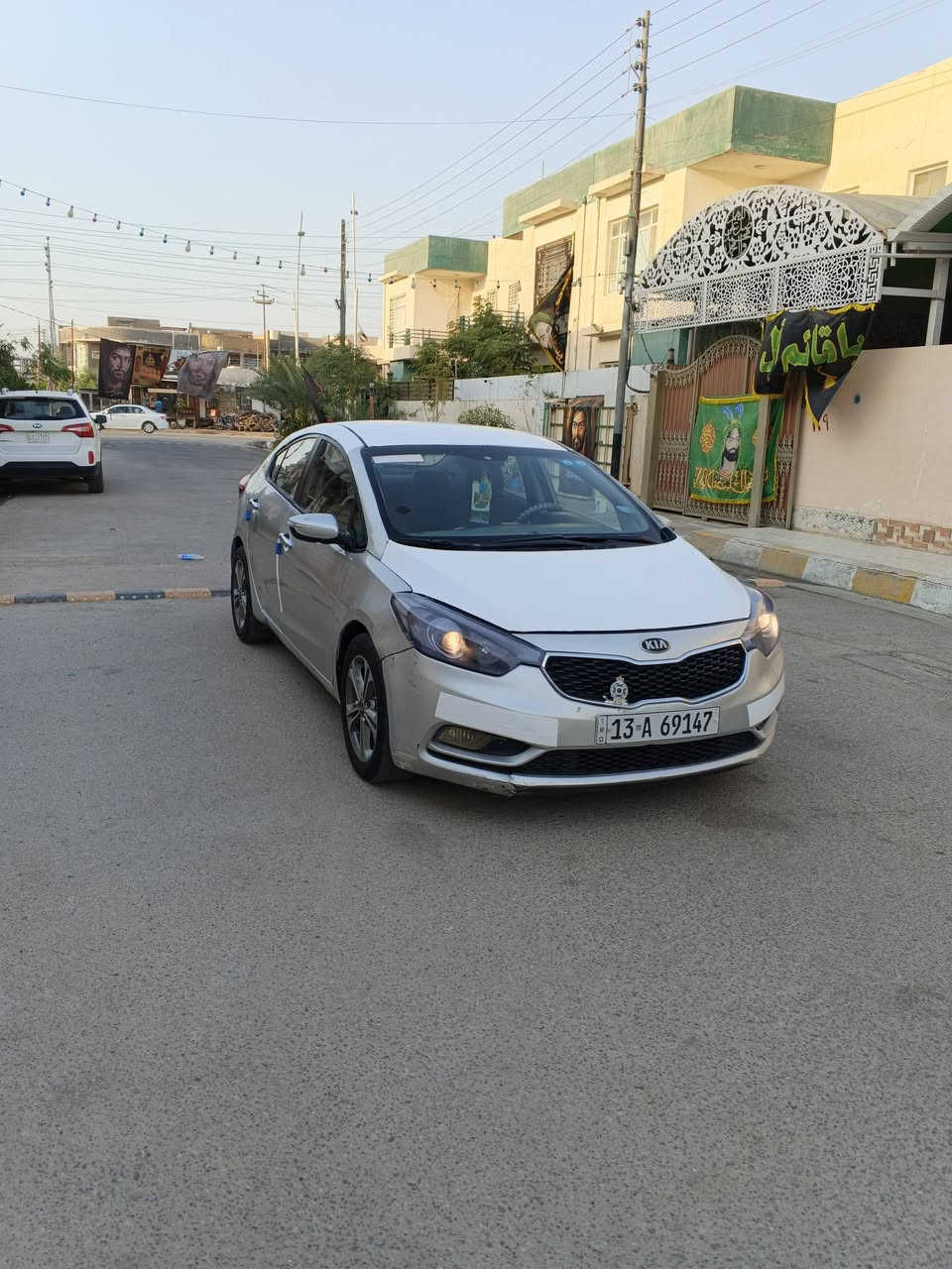 سياره كيا سيراتو مديل 2016 وارد خليجي سياره مبدل بيه جاملغ امامي وبنيد وباب وبيه رشات صبغ مكفوله من الكص والعيب الشرعي مكينه وكير مكفولات تبريد ثلج حداديه 100% ماشيه 260KM شاشه تاب اشاير امريا سنتر لوك تحكم استيرن جهتين ويل كب كروم سياره جاهزه اي نقص مابيه سعره 85 مكانه ذي قار المركز 
***********
