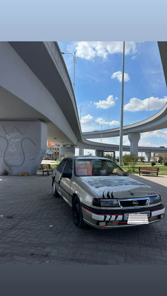 للبيع 
اوبل فكتره ادوات 
حجم 2000 
موديل 93
محرك كير شرط 
تخم تاير جديد
صدر امامي خلفي جديد
كهربائيات كلها شغاله 
السياره جديده بمعنى الكلمه آحلا من آلصور مكان السيآره تكريت الأستفسار آتصل ع صاحبها 
***********
