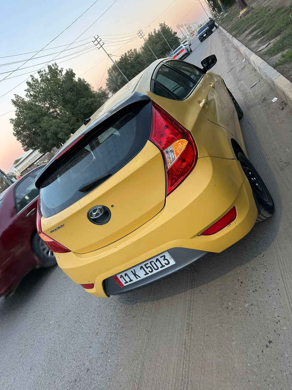 اكسنت مديل 2013 رقم بغداد تحويل مباشر مصفره هيئه وغرامات مكرك1600 جديد سياره بدون حادث ومآبيه معجون شي قليل  غرفه جديده  مكاني كربلاء السعر 78 وبيه مجال لشراي ستفسار***********
