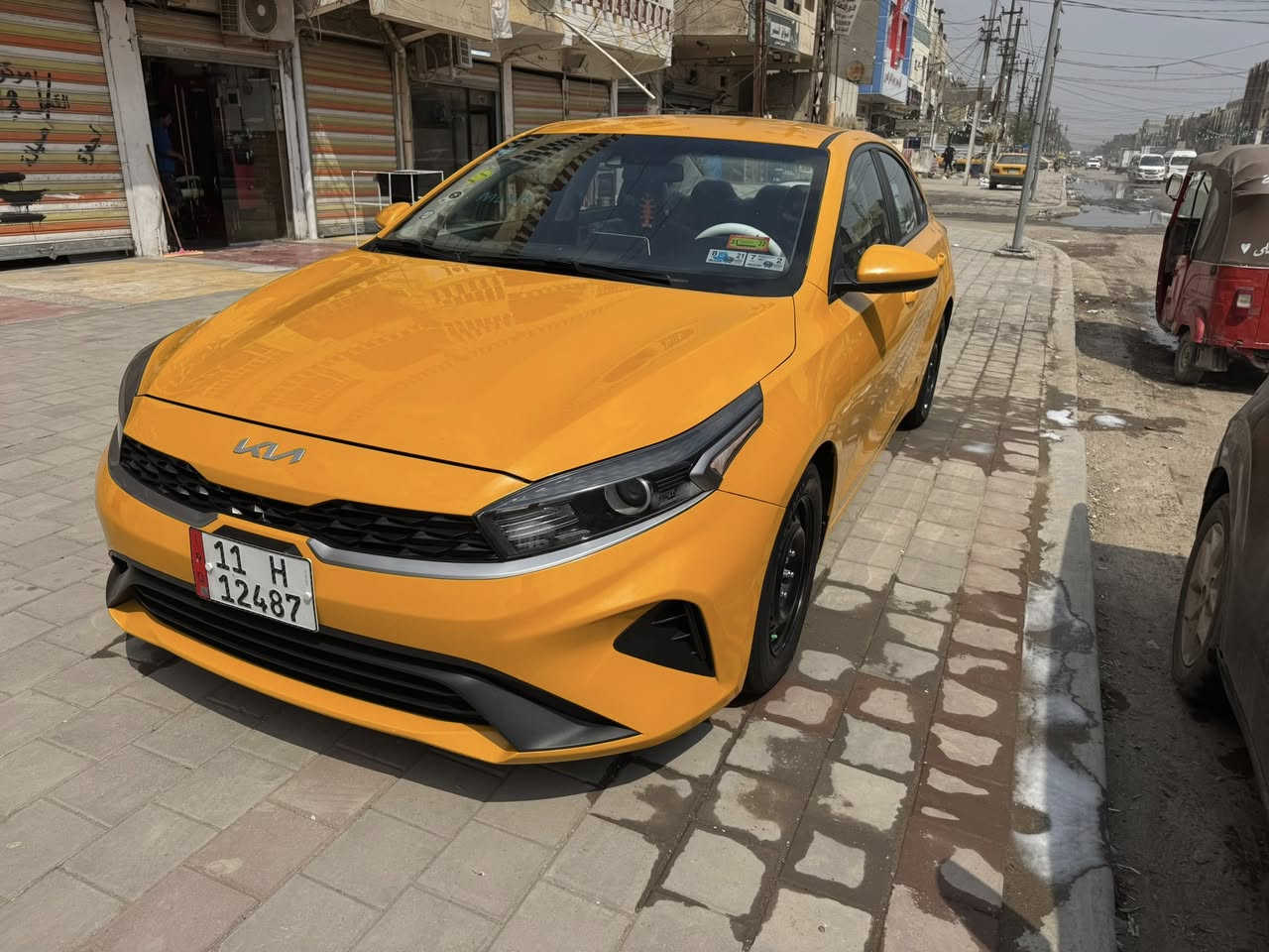 فورتي ٢٢وارد امريكي
بدون ايرباك بدون تبديل 
كير ومكينة كفالة
سيارة جاهزة مدوشمة عام
ماشية ٨٠
السعر ١٥٥$
الامين الثانية ***********
