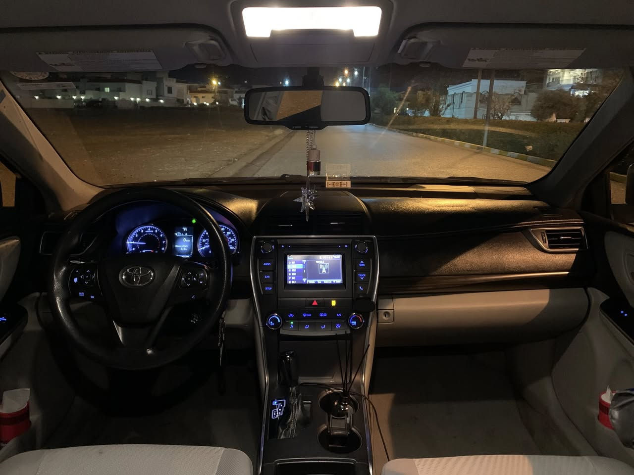 كامري 2016 Se
وارد امريكي بدون ايرباك بدون شاصي بدون دواخل ضررها جاملغين خلفي و قبغ جنطة فقط صبغ حزام جمالية بجم و خلف كبس السيارة استخدام شخصي تخم تايرات جديد صدر جديد السيارة كلش نضيفة بدون اي نقص
رقم اربيل الجديد هزة و سنوية جديد كير و مكينة و حدادية كلة بشرط
المواصفات:
محرك 4 سلندر 2.5لتر
كير أوتوماتيك 6 سرعات
شاشة
كامرة خلفية
وباقي مواصفات الكامري معروف
سعر: 138 وبيها مجال
للتواصل: ***********
