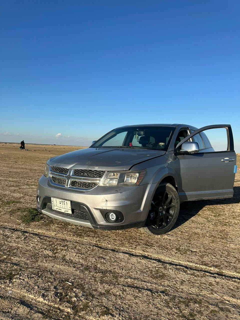 دوج جورني 2018GT
للبيع دوج جورني 2018 جي تي فول عدة الفتحة 
مرقم مثنى بسمي تحويل مباشر 
6 سلندر 
7 راكب 
مكان السيارة سماوة / الوركاء 
***********
السعر   120  وبيهة مجال 
الضرر مرفق بالصور
