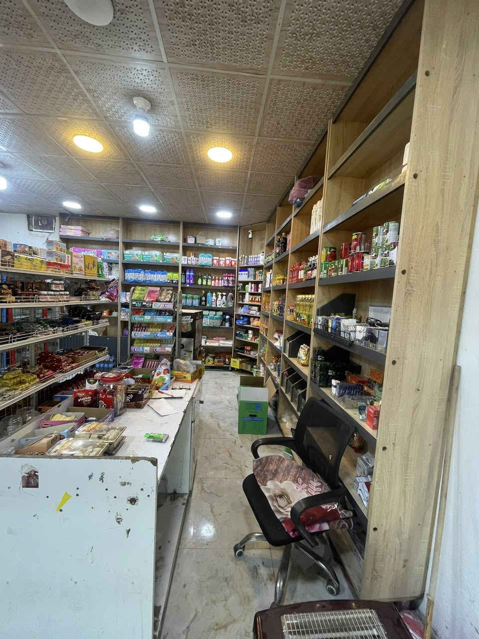 سفينه ورفوف هم للبيع ***********
