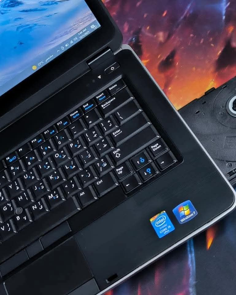 كور فايف من ذوات الجيل الرابع  و رام 8  كيكا قابل للتطوير مع هادر 256ssd ssd كيكا و كارت شاشه ٤ كيكا متصل م و بحجم الشاشة ١٤ انج سلم.   
                                          Dell Latitude 6400♦️ 
                                             Core i5 - gen 4M♦️
    كور فايف جيل الرابع
                                          Ram: 8 GB - DDR3♦️
رام 8  كيكا نوع DDR3. قابل للتطوير 
                               Hard Disk: 256 GB - SSD♦️
هارد 256 كيكا ssd .  قابل للتطوير 
                      كيكا4 GB Intel (R) HD Graphics
كارت شاشة داخلي 4  كيكا قابل للتطوير 
حجم الشاشة كبير 14  انج
تحتوي على سيدي CD 
كيبورد اللابتوب ضوئي ليزري ( انكليزي -  عربي)
بسعر مناسب جدا 
١٦٠ الف 
شرط النظافة و الضمان لمده شهر


**إذا كنت صاحب هذا الإعلان وتريد حذفه لأي سبب، رجاءا أرسل رسالة إلى الدعم الفني**