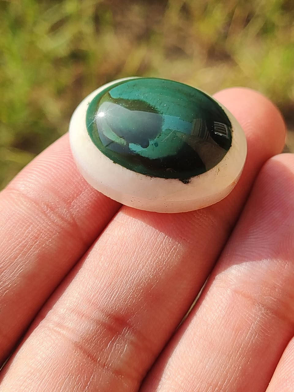 تحفه من الجزع اليماني البقري شفاف
سعر 35 الف
***********
توجد خدمه توصيل
