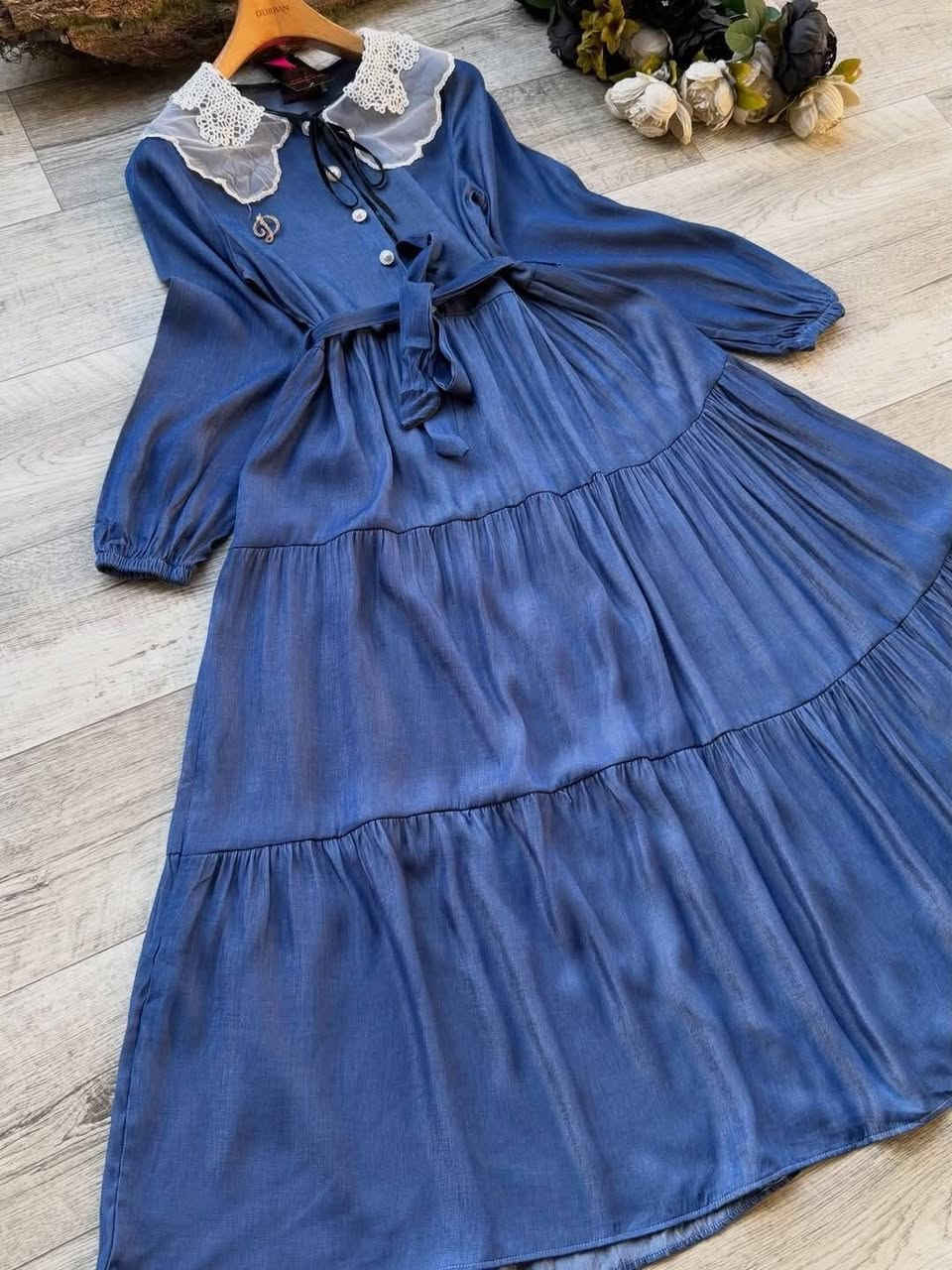 فستان نسائي طول كامل
السعر 18 الف فقطط
قميص نسائي طويل 14 الف فقط 
سوت نسائي طويل السعر 14 الف فقط
القياس 38/40/42/44/46 /48


**إذا كنت صاحب هذا الإعلان وتريد حذفه لأي سبب، رجاءا أرسل رسالة إلى الدعم الفني**