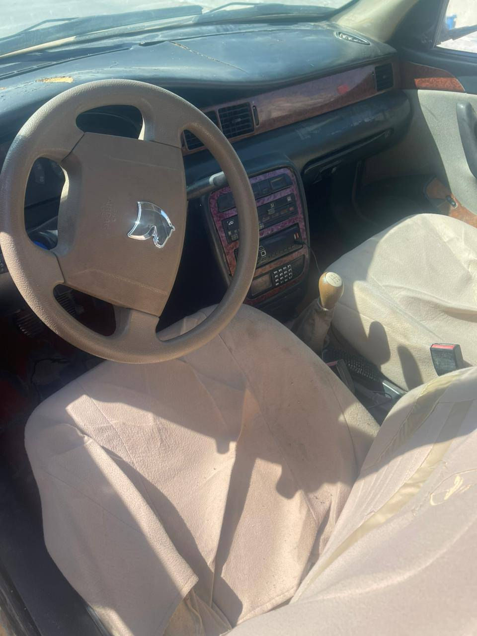 سيارة سمند 2011 نضيفه ما ناقصه شي كهربأيات شغالة للبيع ول امراوس اب  سيارة اتوماتيك
***********
