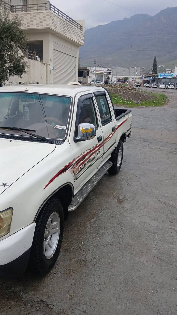 پیکاب دێر مۆدێل 2008
مەکینە بەخ چوار جام کارەبا دەشبوول مەرزیە تەبرید سارد و گەرم ئیش دەکات مەزبوت 
چوار تایەی نوێی جەبەلی 
گێڕ و مەکینە کارەبای بەشەرت 
مەنەفیست تەسدیق 
یەک پەڵە بۆیاخ بۆدی 
0750 218 2096
شوێن ڕانیە
