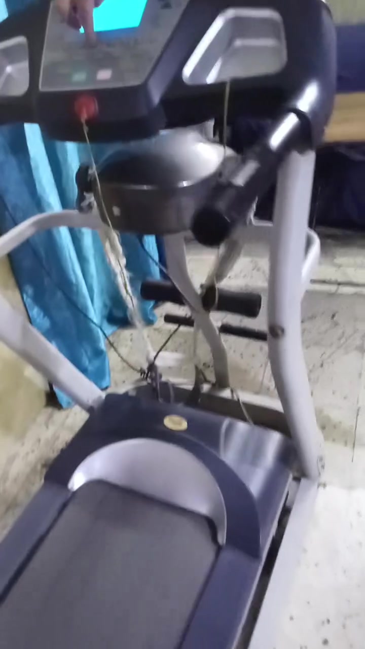 للبيع جبلي ويحمل وزن 150 بيه 4 سرعات. جهاز ثقيل و سعر 200 عنوان بغداد جديده


**إذا كنت صاحب هذا الإعلان وتريد حذفه لأي سبب، رجاءا أرسل رسالة إلى الدعم الفني**