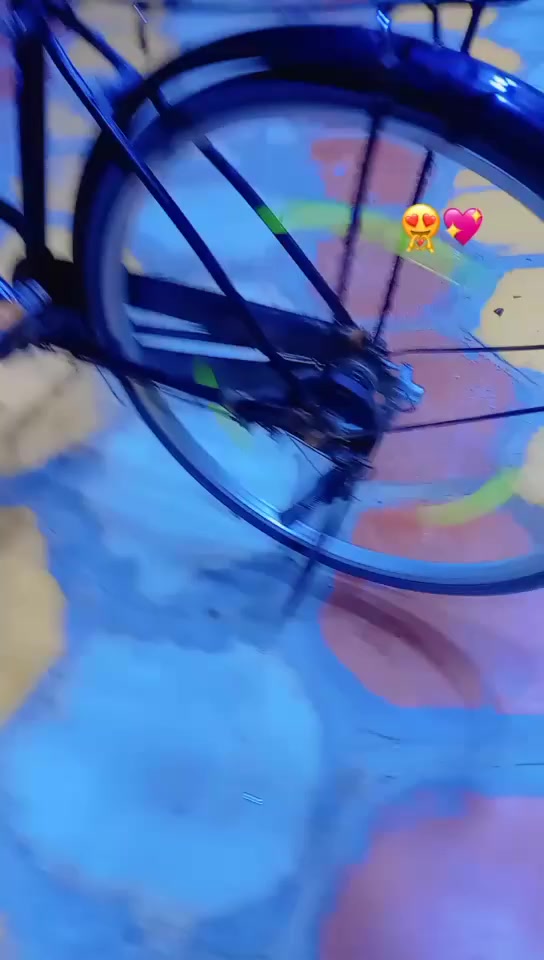 السلام عليكم باسكل للبيع نضيف تايرات جدد كل نقص ما بي السعر 75 وبي مجال وغراضه ويايه مكاني ناصريه مدينه الصدر رقمي هاذه  ***********
