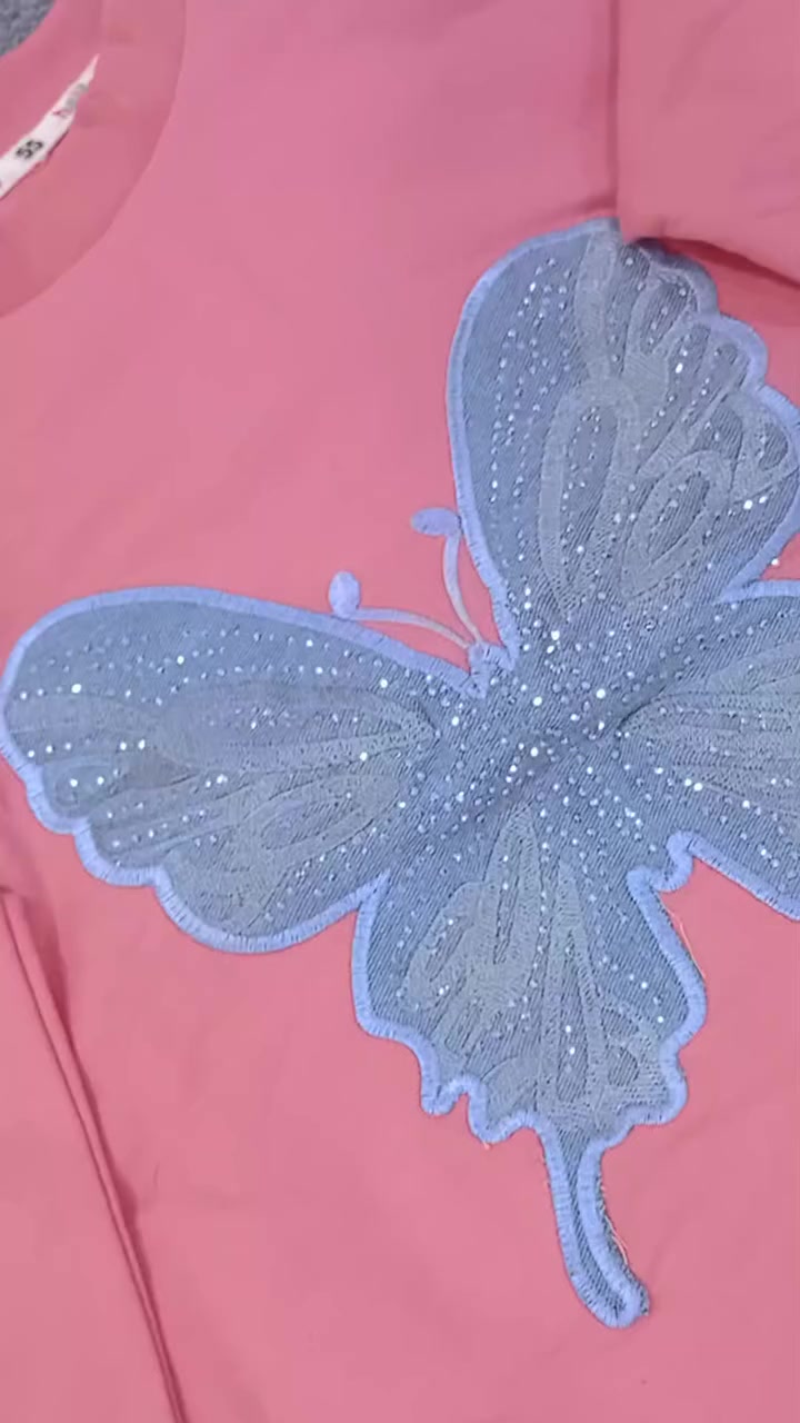 سعر 15 الف 
متوفر لعمر 5سنوات الى12سنه 
يوجد لدينا خدمة توصيل داخل خانقين وكل محافظات 🫶🏻🛵


**إذا كنت صاحب هذا الإعلان وتريد حذفه لأي سبب، رجاءا أرسل رسالة إلى الدعم الفني**