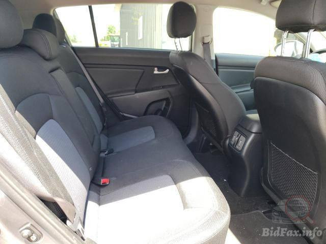 سلام عليكم سبورتج 16امريكي

السعر 110 وبيه مجال بسيط 

الرقم ***********

سياره بيه جراد لتوضيح

ابيع محرك كايم

او مراوس
