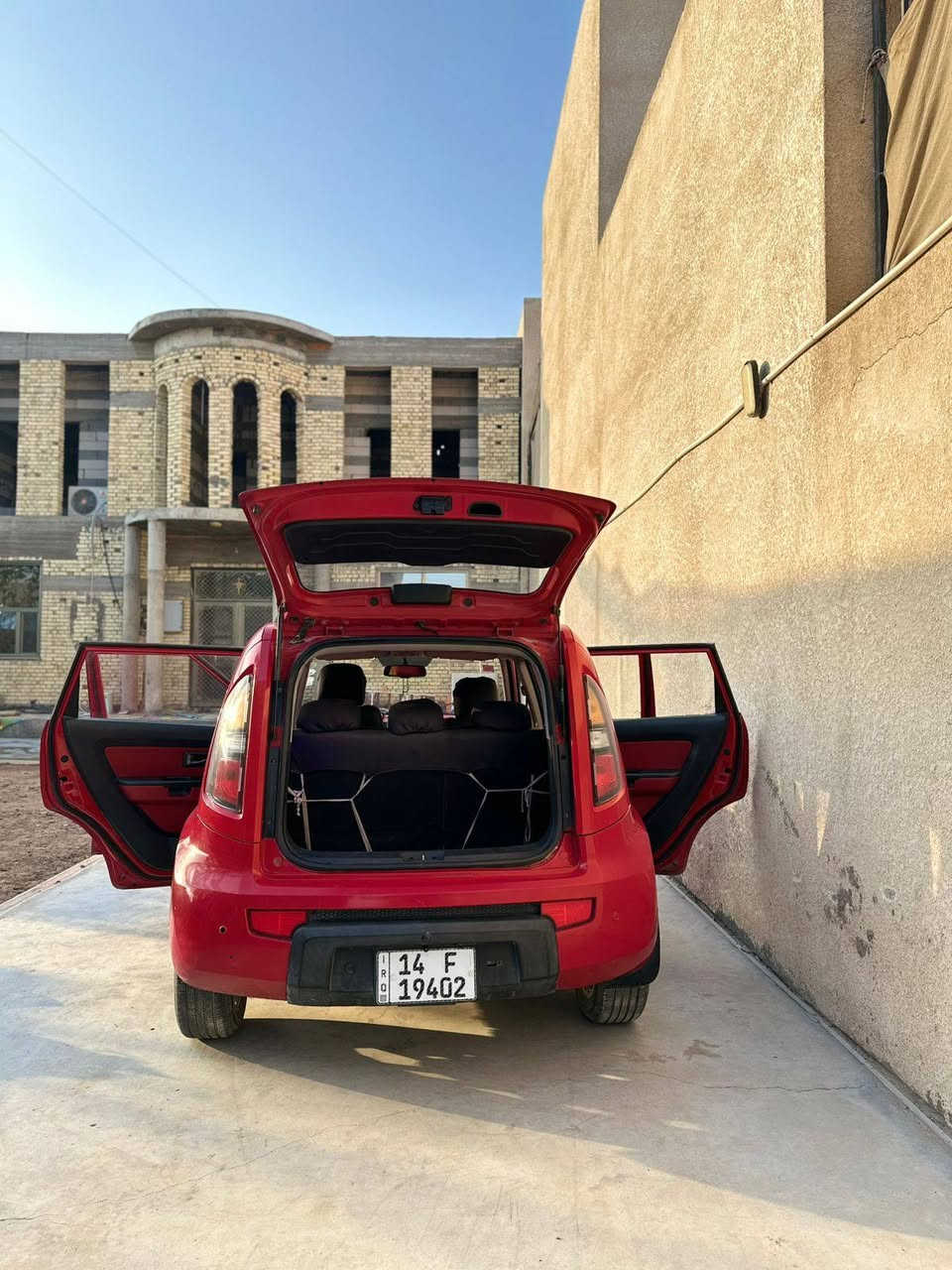 السلام عليكم كيا صول 2012خليجيه  البيع محرك وكير كفاله بدي نضيف بي قليل دحجات تجي بعينك وشوف سياره مالت بنيه يعني لا متعوبه ولا شي 115 بيها مجال مكاني البصره جبيله
للتواصل ***********
