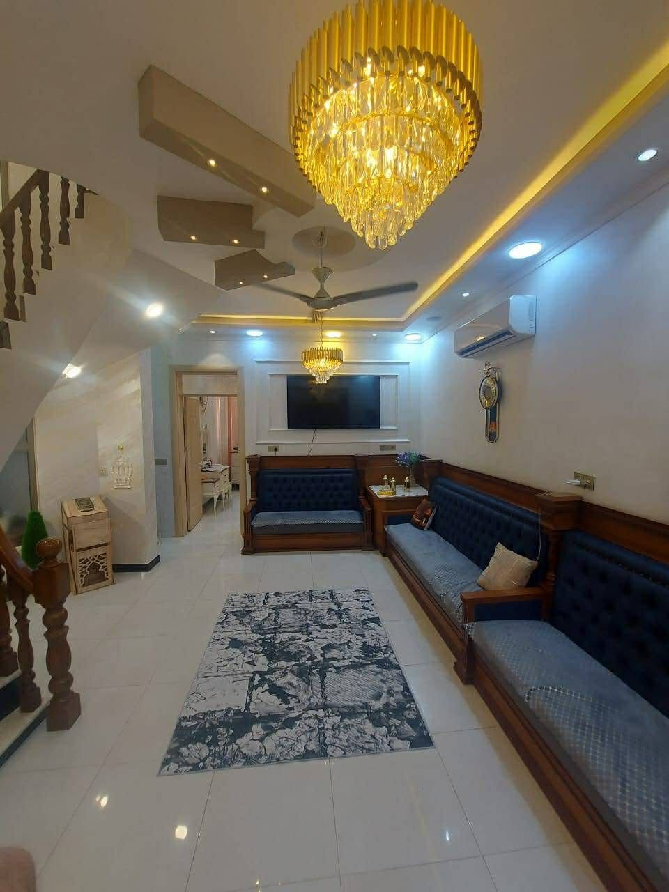 دار للبيع في بعقوبه التحرير
حي الجهاد قرب مدرسة الادريسي

150متر الواجه7.5 
4غرف نوم 
بناء درجى اولى 
للأستفسار ***********
