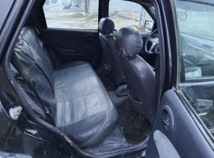 سلام عليكم فورد استيشن ايسكورت موديل ٩٢ سياره حلوه ونضيفه ما بيها مصرف  تحويل تريد او وكاله حاضر كير محرك مكفول محرك مال كصة شديتة 600دولار ٤سلندر مابيها صرف ولا بخار سنوية بسمي مابيها صبغ بس البونيد اثر  تخم تاير جديد طك   جراد غير متواجد على نت لل استفسار اتصل ***********
