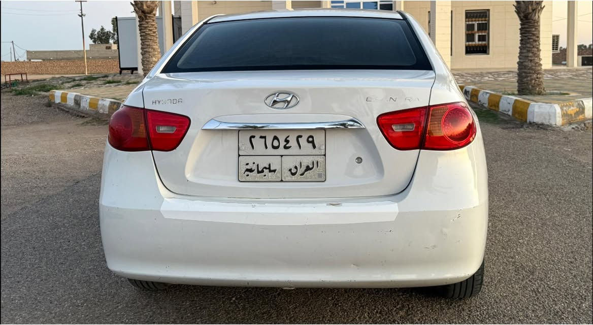 النترا 2011 للبيع 
مكفوله بس بيها شبر بالبنيد 
للتوصل :***********
السعر خاص 
مكانها الأنبار رمادي
