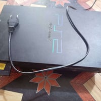 بلي 2 للبيع قيم وخذ عوزه يدات وفيشه  شغال البلي تواصل واتساب 077137908...