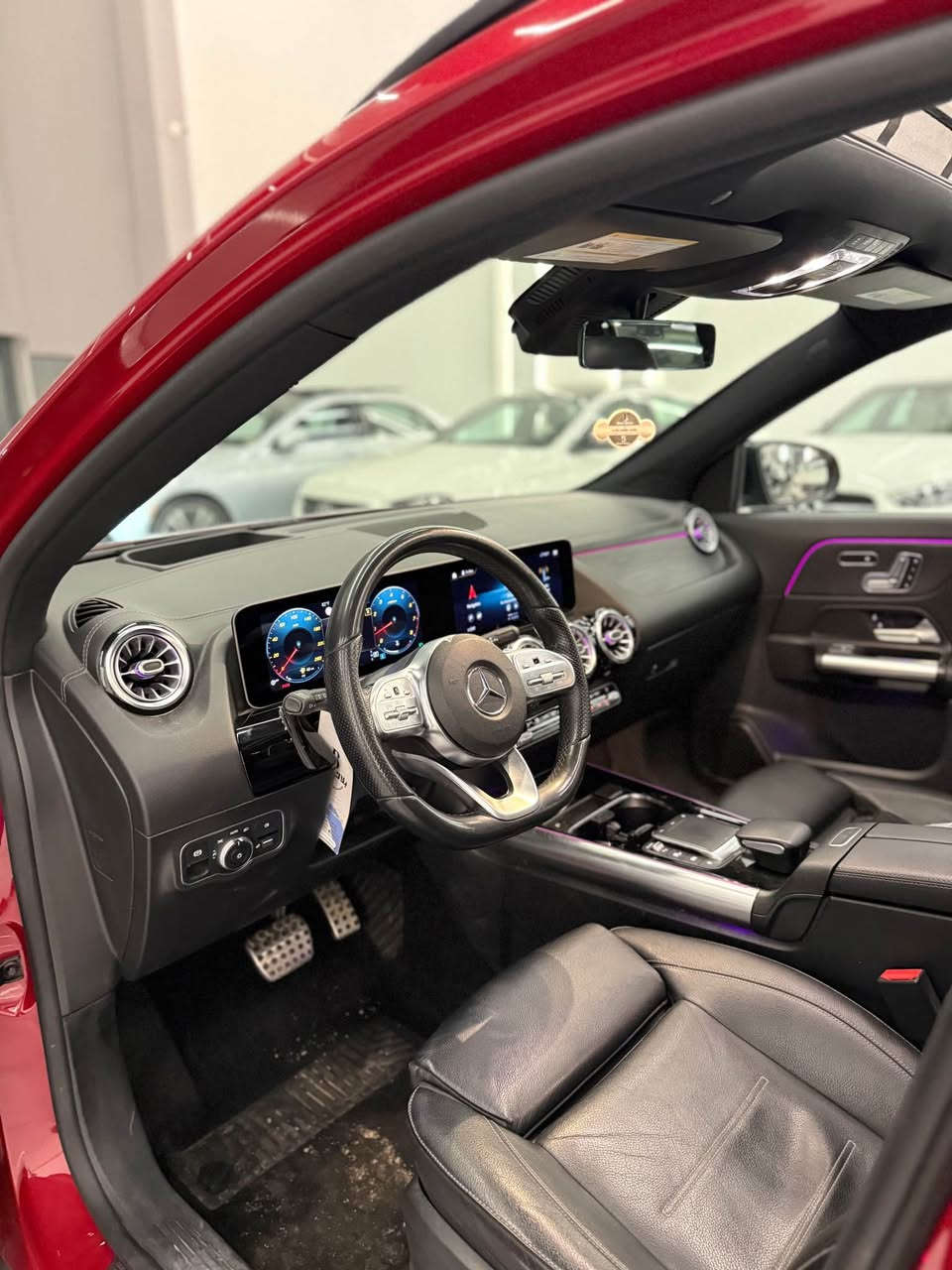 GLA 250 2021 AMG 4Matic Full 🔥☄️
موديل :2021
ماشي : 55 میل 
فول ١/١ رادار جانبي خلفي شاشه كاميرا ٣٦٠
سقف بانوراما كشنات خزن ميموري سياحي هم كهرباي  داخل ليد اصلي شاشه جبير كيج اليكترون ماوس فول داتاشو 4  کامیرات موصفات ماكو اكثر AMG  بيلادي حادث فقط حافه امايه بدون اي دواخل .
سياره جديده صدر گير محرك تبريد محرك سياره 
رقم شاصي: W1N4N4HB3MJ171043
سياره رقم جديد هه زه جديد سنويه جديد
سياره بسمي تريد وكاله تحويل نفسي يوم
مكان سياره اربيل .
سعر:245🔥🔥.
رقم هاتف ☎️ *********** whats app أربيل, العراق
