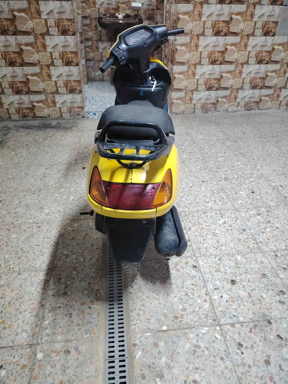 سبيسي ياباني كفرات اصليه  مكينه رايمر ناعمه كابريتر جديده شلعه معدل السعر 550 مكاني كوت فلاحيه ***********
