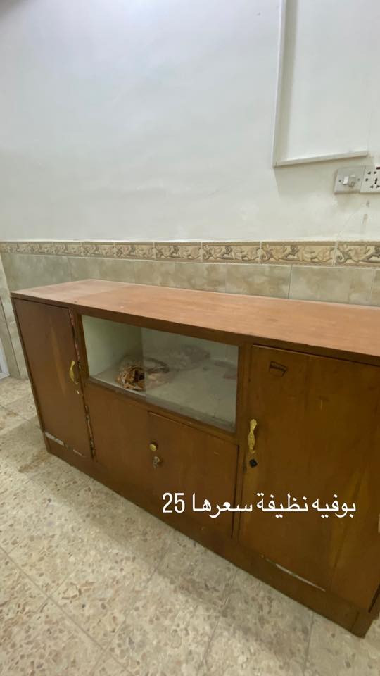 غراض للبيع السعر داخل الصوره
مكاني حي الانصار ***********
