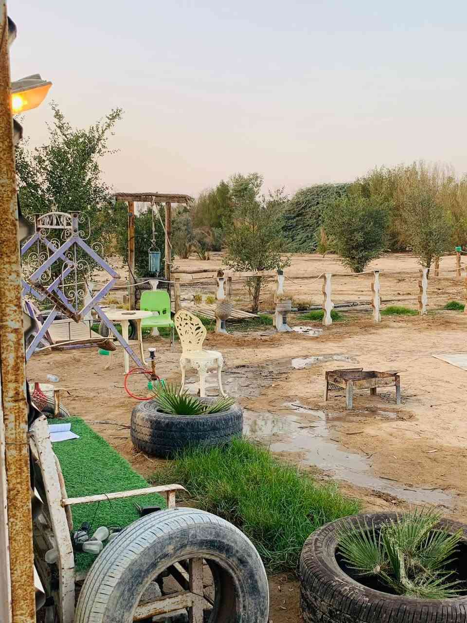 سلام عليكم مزرعة ٢ دونم تحتوي ع كرفان امريكي غرفتين ومطبخ وحمام وماي ارتواز وكهرباء وكامرات مراقبة مكانها البرجسية شارع المكسر قرب شركة المرابع للاستفسار
***********

***********
