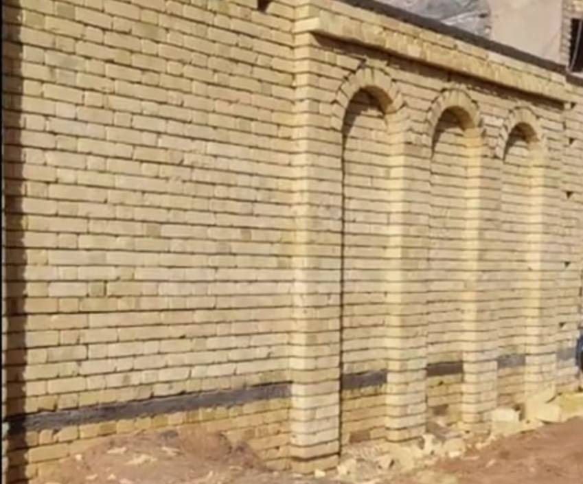 سلام عليكم خلفه بناء طابوك و بلوك شغل نضيف تسليم مهندس هاذه رقمي تصل موجود وتساب هم شغلي نضيف ***********
