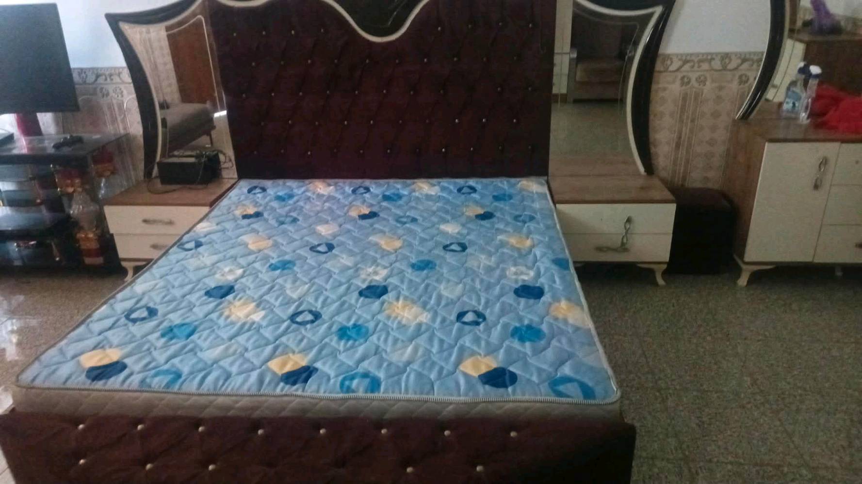 غرفه تركي للبيع سعر550تسع قطع مكان حله لكفل شراي يراسل واتس اب+964 778 167 1179