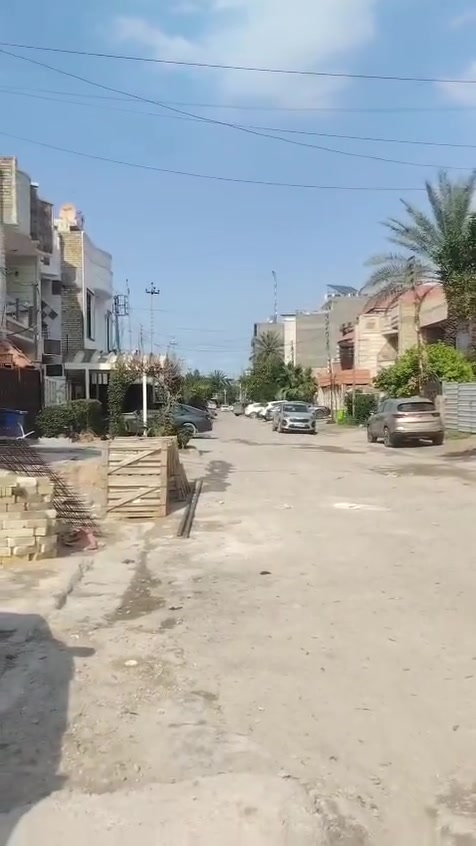 السلام عليكم الغوالي بيت للايجار طابقين في حي البنوك ١١٥ م كامل مكمل رقم ***********
