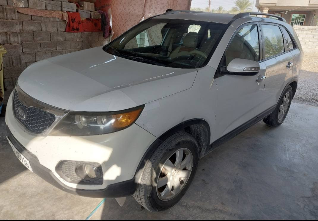 للبيع
سورنتو موديل ٢٠١٣ بغداد رقم انكليزي
6 سلندر عدد الركاب 7 وارد
مواصفات نص فول
محرك مفتوح لاتنقيص ولاتبخير شرط المحرك والكير
تبريد شغال - كهربائيات شغالة 
الضرر مرفق السونار مع الصور

السعر = 140 ورقة امريكي شرط التحويل 
العنوان / بغداد - ناحية المشاهدة 
سبب البيع بحاجة الى المبلغ واعتذر عن المراوس واعتذر عن البيع بالاجل


**إذا كنت صاحب هذا الإعلان وتريد حذفه لأي سبب، رجاءا أرسل رسالة إلى الدعم الفني**