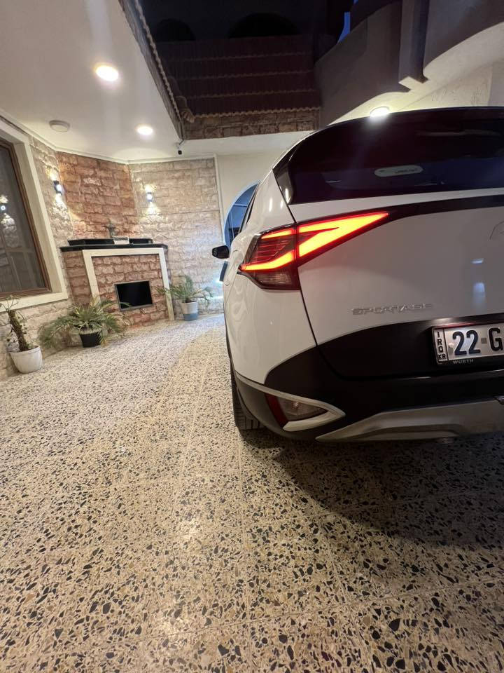 للبيع او المراوس وحسب القناعة سبورتاج KN خليجي مكفولة كفالة عامة لا صبغ ولا بارد ولا شخوط موديل 2022 فول مواصفات عدا القماره حديد ( بصمة أبواب ، بصمة تشغيل ، صندوق كهرباء، كراسي كهرباء، تدفئة في الكراسي ، تدفئة في الاستيرن، رادار ونقاط عمياء ، أربع مودات قيادة ، نظام منحدرات ، هاندبريك بصمة ، حساسات لأربع اطارات ، حساسات امامية وخلفية ، كامرة دوارة، شاحن موبايل لاسلكي، شفتات ستيرن ، وباقي المواصفات المعروفة) السعر 218 للشراء الاتصال على ***********
