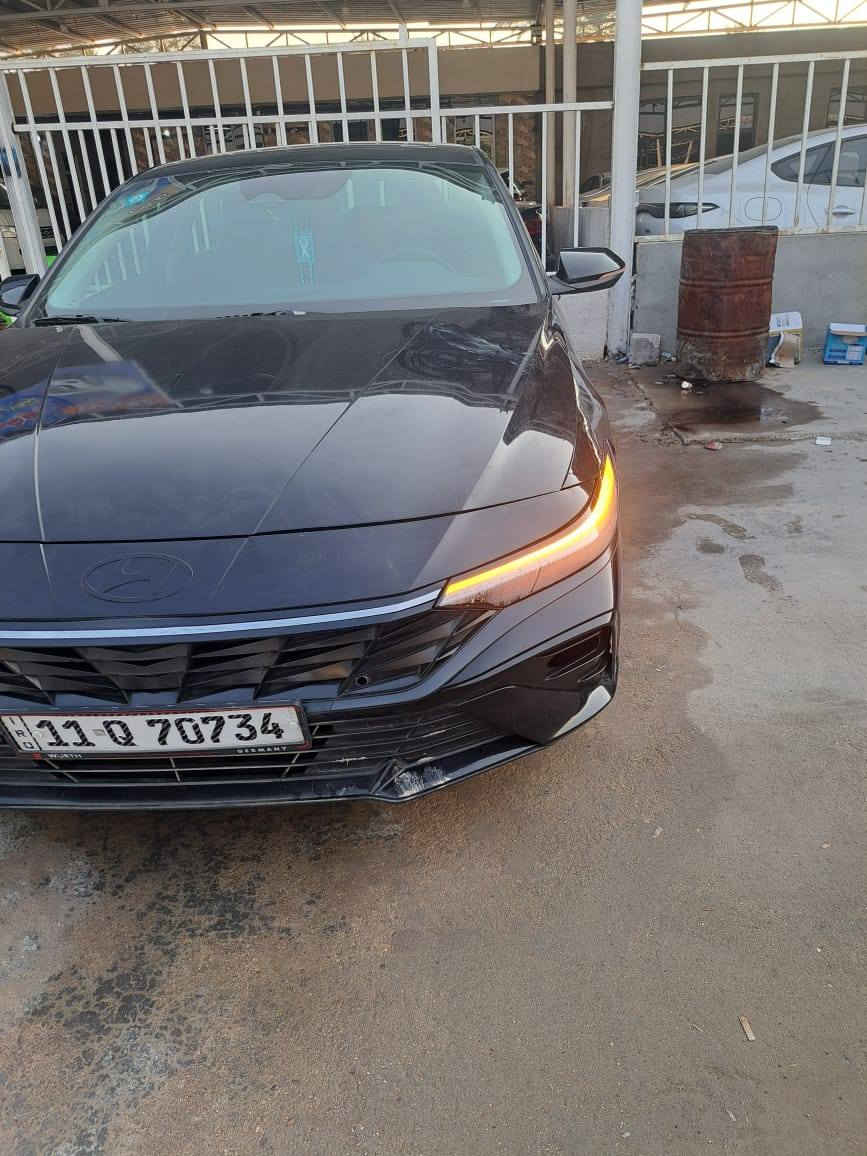 النترا هايبرد موديل 2024
صبغ صفحه وحده بدون دواخل 
معروضه 140 بيها مجال
***********
