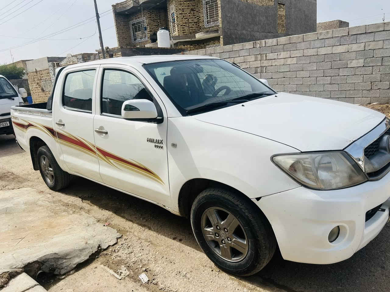 السلام عليكم
للبيع بيكم  فلاونزا دبل قماره  2010 
گويتي گير عادي شاصي 19
السيارة بأسمي ..رقم قادسية ..
بيها ضرر بالقماره  وليس حادث 
مكاني ميسان
السعر : 145 
رقم الهاتف : ***********
