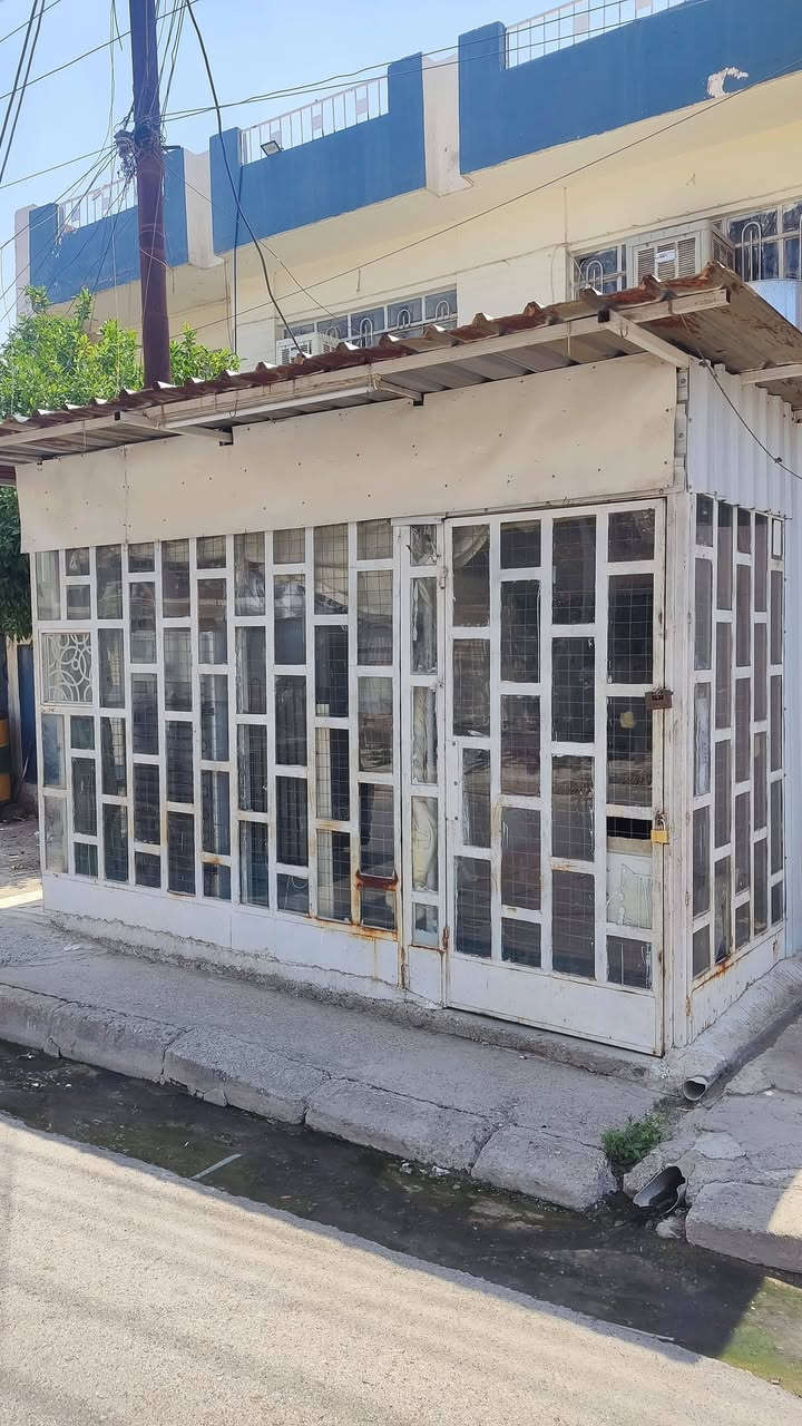 جامخانه للبيع
نظيفه  
***********
