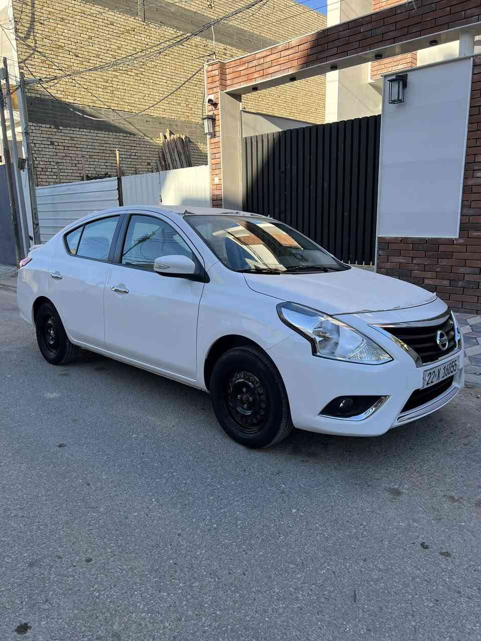 نيسان صني ع وضع الزيرو
موديل 2025
رقم اربيل الجديد الانكليزي 
ماشية 3الف كيلو
كفاله عامه من الصبغ والبارد والتبديل والخطا المصنعي  
———
المواصفات :
حجم المحرك 1500
تبريد خلفي 
شاشة بلادية
كامره خلفية 
اربع جام كهرباء 
اشاير بالمري 
حساس خلفي 
رون 
برجكتر 
يدات نيكل
غرفه لون رصاصي 
سستم صوت  سماعات  عدد ٤ 

السعر 125

مكان السيارة ( النجف الاشرف )

اي استفسار خاص او الاتصال (***********)
