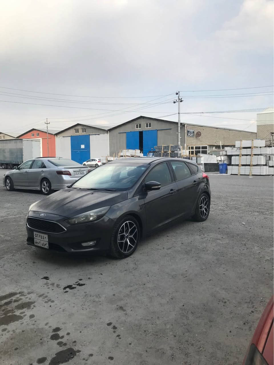 ***********فۆردفۆکس 2018  رەنگی نەفتی  مەرغوب  شاشە گەورە لیدی ٧ رەنگ   ویل سبۆرتی  فول مواسەفات   مکینە ٢٠ ی تاعونەیە  
تەنها  بۆنیت سبوغە بێ ئایرباگ بێ ژورێ  کەمیک ساردی هەیە أربيل, العراق
