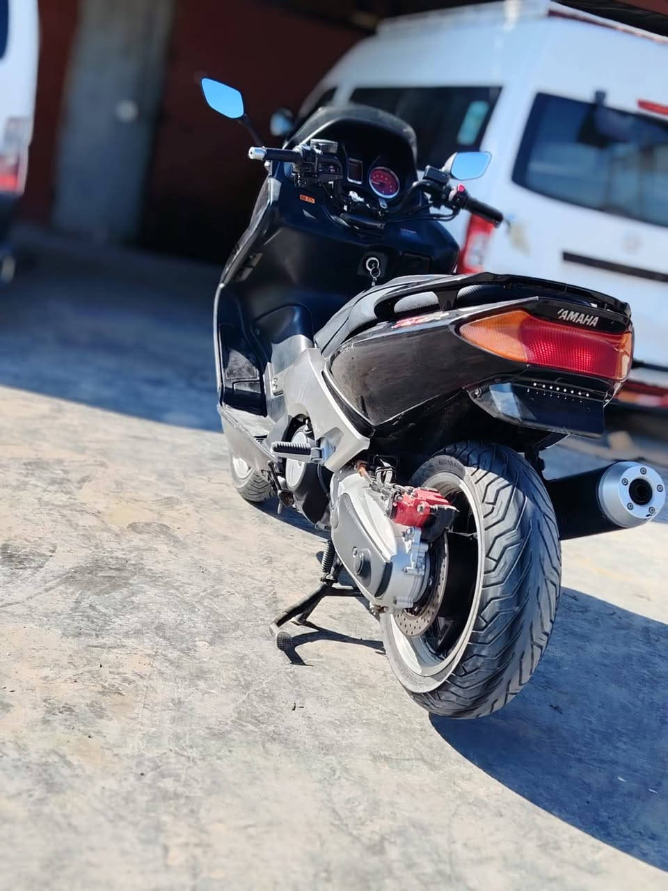 السلام عليكم للبيع تي ماكس 2008كفاله عامه من كلشي مكينه وكفر صالنصه اصليه الدراجه بحاله جيده جدا تايرات يابانيه الاستفسارات ***********
