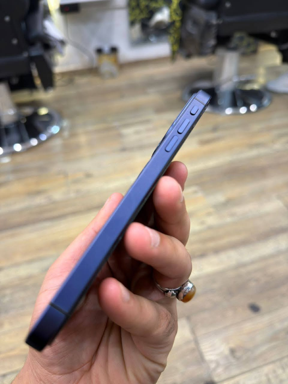 السلام عليكم اكس ماكس محور 17 برو ماكس نضيف كلش ذاكره 64 بطاريه 74% دبل سيمكارت  رايده ب 215 قفل سعر نهائي مكاني بغداد ***********
