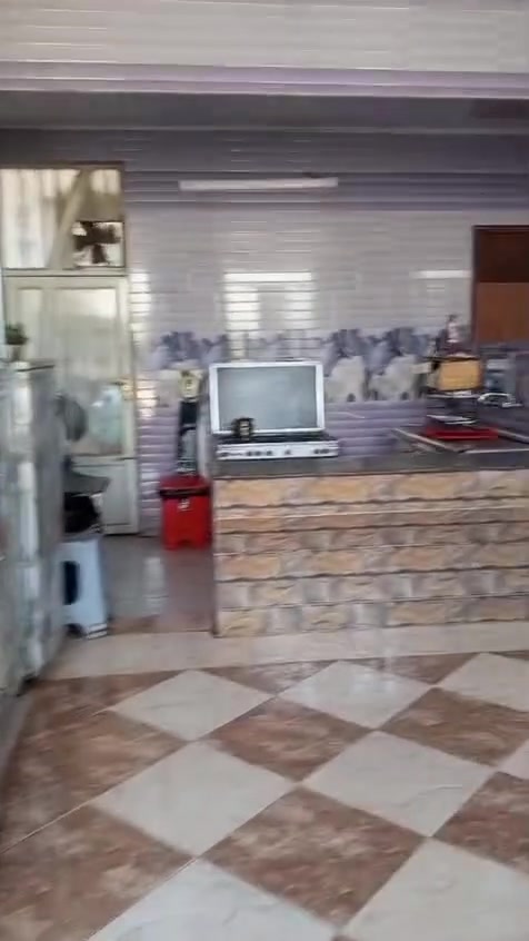 بيت كامل مساحه ٢٥٠ شارع ٢٠٠٠ الشهداء عرض شارع ٢٠ للبيع ***********
