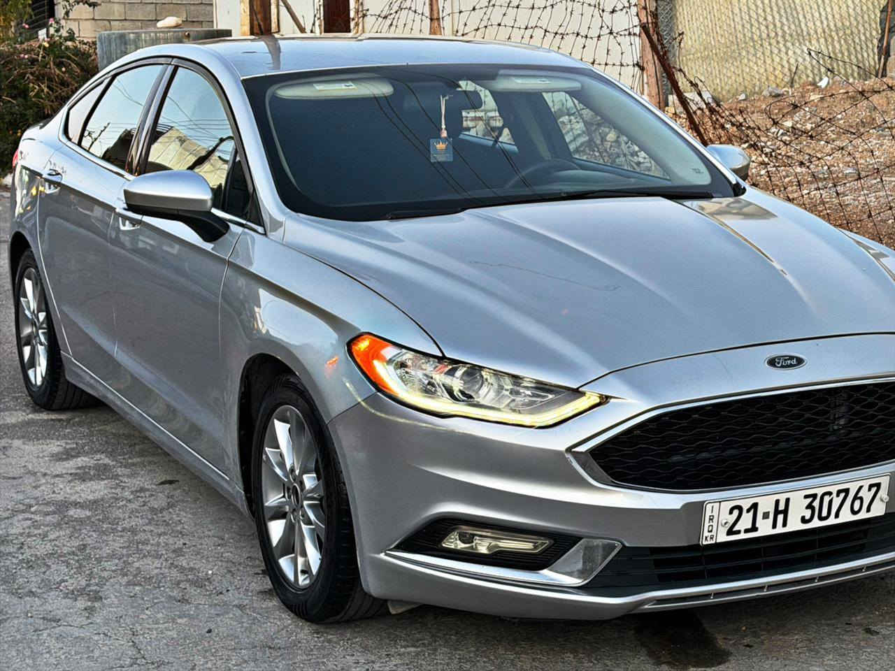 السلام علیکم   ***********📞📞
شوین سلیمانی   
نرخی   ١٢٢ $ وەرەقە 
  فورد ڤیوژن ٢٠١٧ مەکینە گەورە  ٢.٥  ٣ شاشەو شاشەوگەورە و مەرکەزی و کودی دەرگا  ٢ بارجە بی ناو بی ێیرباگ تەقین  بو زانیاری زیاتر بەیوەندی بکە  
*********** السليمانية, العراق
