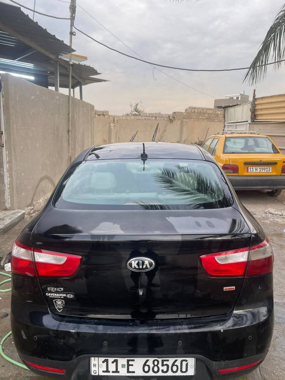السلام عليكم كيا ريو 2014 محرك 1600بدون صبغ سيارة كلش نظيفة مال بيت ماشيه 79الف ميل ABS 4دسك بريك اربع تايرات جدد قبل  سبوعين شادهن صدر جديد سياره على وضع الشركة  تحويل ثاني يوم سنويا جديدة والسعر83 وبيها مجال قليل مكانها بغداد رقم التلفون *********** بغداد, العراق
