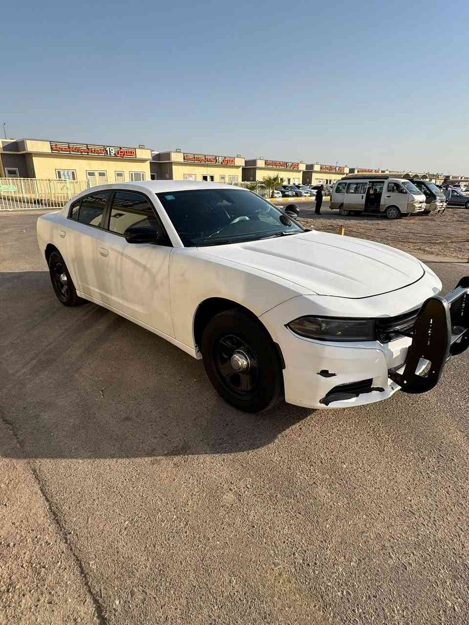 سياره بولايسي مديل 2023سياره بيه خشم جملاق  وبيه رصعه بل باب باقي كفاله معركه 5700 بكاني البصره حيانيه ***********
