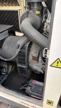 مولد للبيع 150 kv مولد جديد مشتغله 142 ساعه استفسار مراسله او الاتصال ...